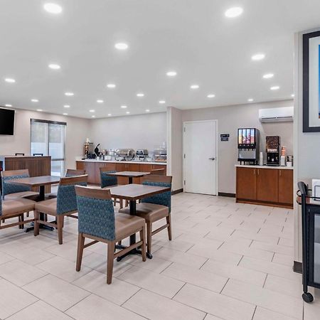 Comfort Inn & Suites Brunswick Ngoại thất bức ảnh