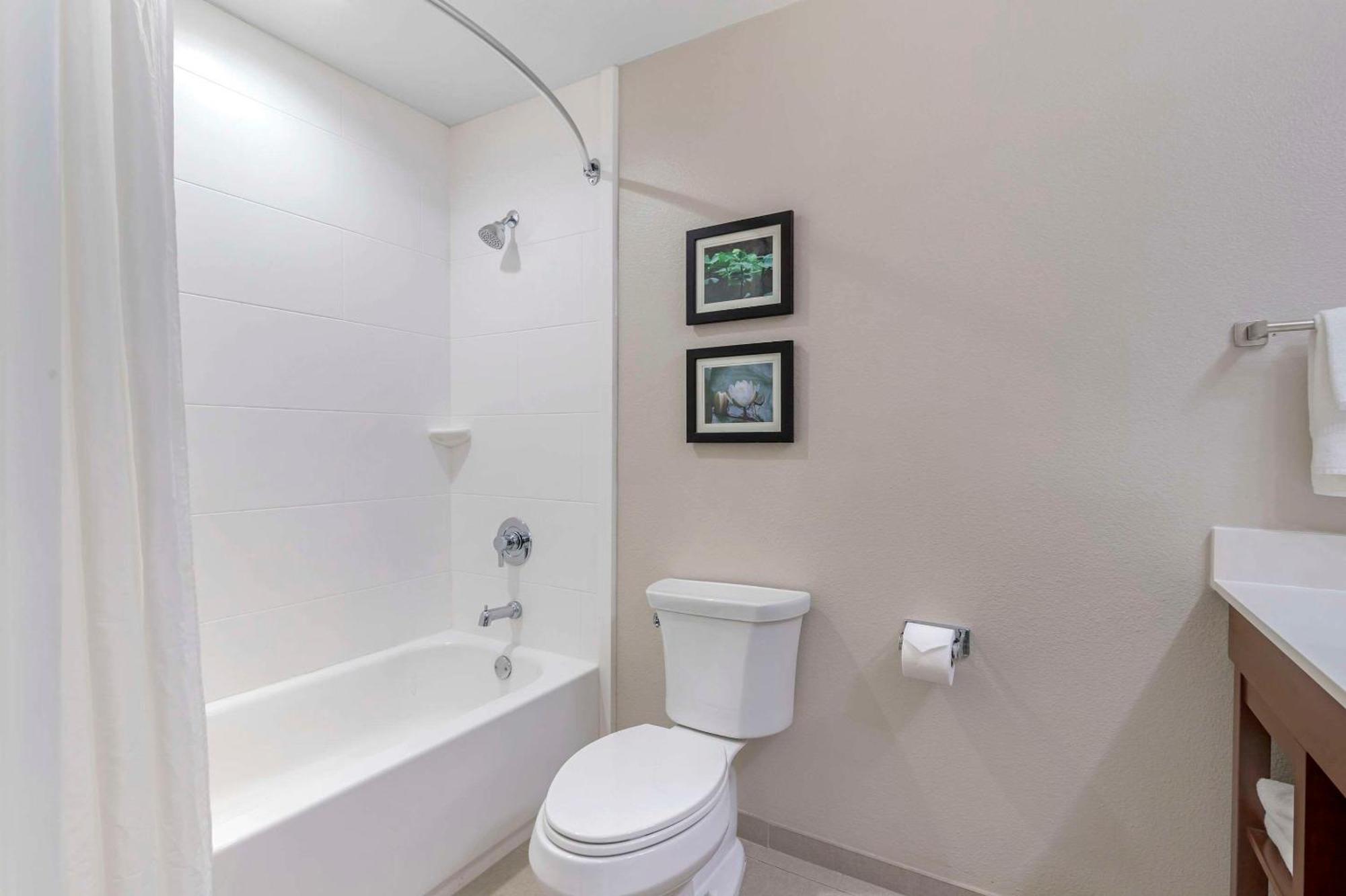 Comfort Inn & Suites Brunswick Ngoại thất bức ảnh