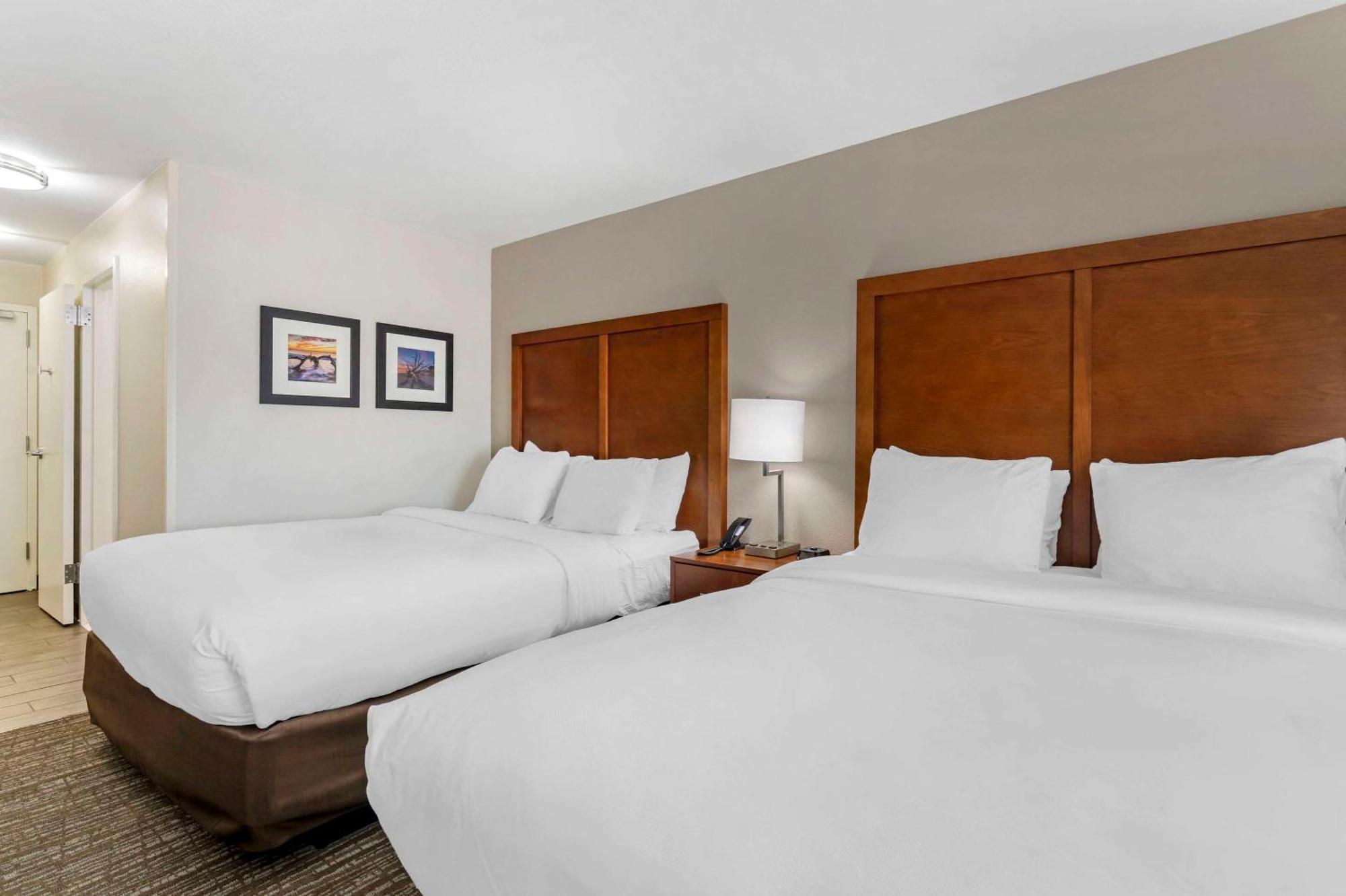 Comfort Inn & Suites Brunswick Ngoại thất bức ảnh