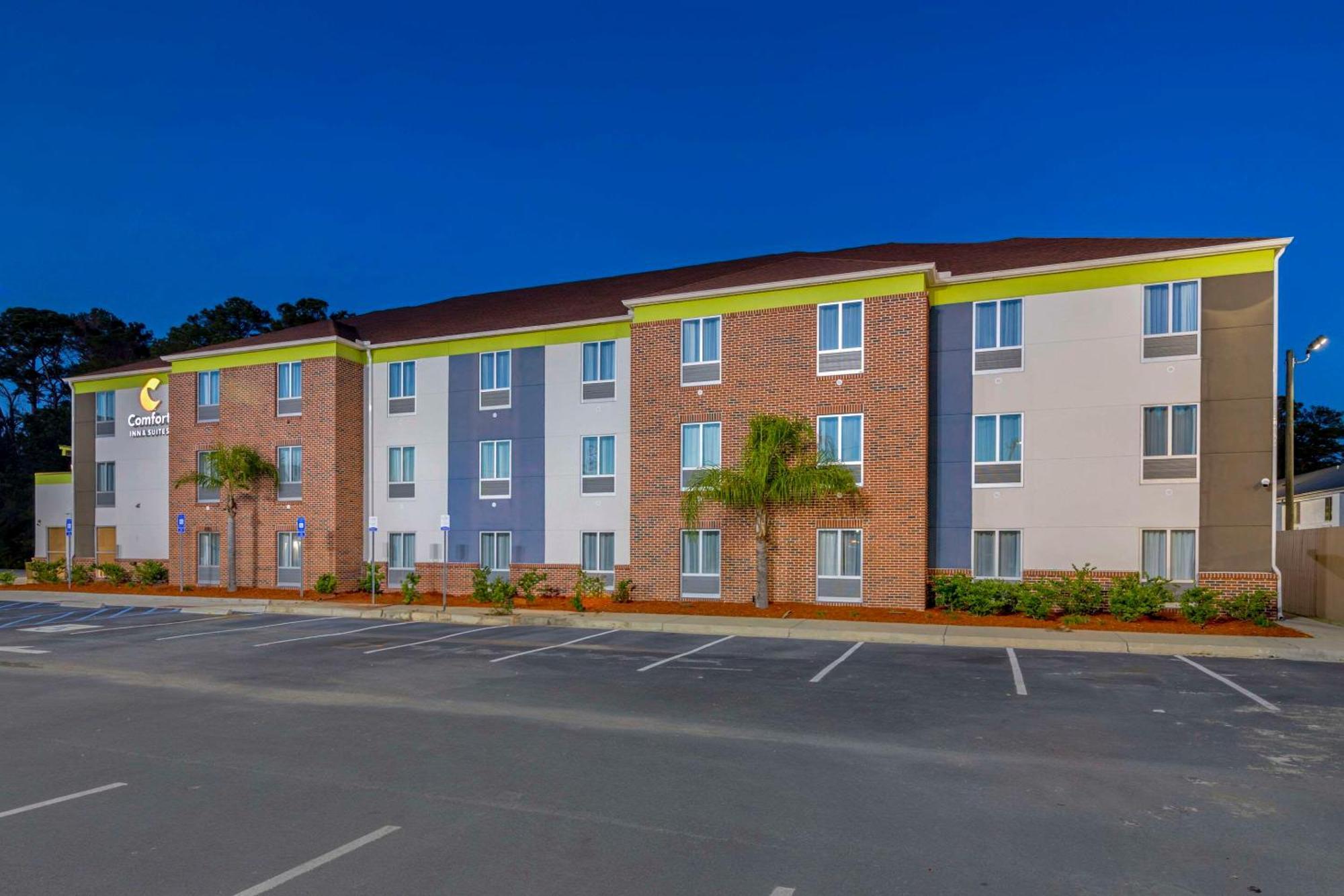 Comfort Inn & Suites Brunswick Ngoại thất bức ảnh